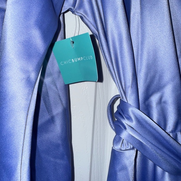 Chic Bump Club Iced Blue Maxi Long Sleeve Maternity Gown - Picture 4 of 7